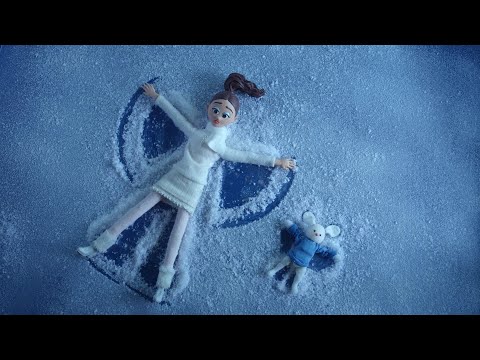 Laufey - Santa Claus Is Comin' To Town (Official Music Video)