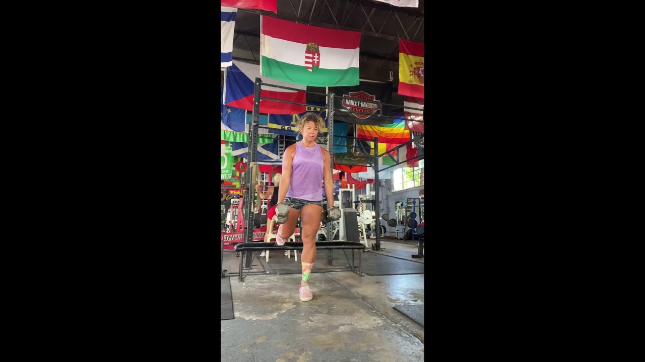 Dumbbell Bulgarian Split Squat with Pause