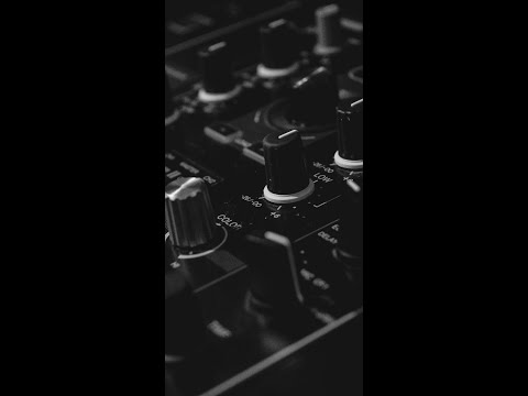 Warzooi Soundsystem - Radze Acid vs tekno Never ending rave live