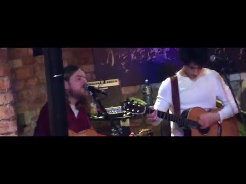 Whiskey in the Jar - Gypsy's Wish ~ LIVE in Hagan's Bar & Bar Bella