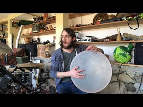 Frame drum snapping technique, lap style