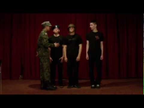 Kabaret Nieogarnięci "Dziura w szeregu"