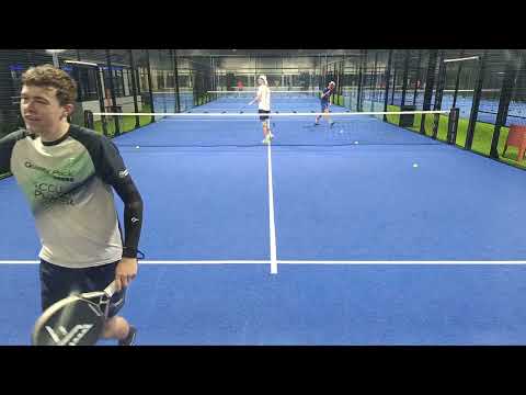 Padel exercise: deuce + advantage game!