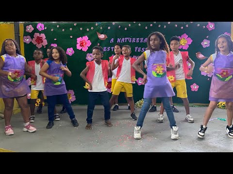 Apresentação de primavera. 3º e 4º ano - 2ºTurno