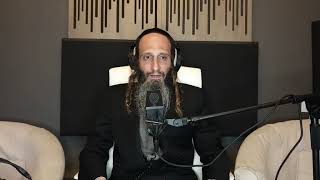 הרב מאור קריו    מדברים מרבי נחמן מברסלב   האור שבלב (הרב מאור קריו) - התמונה מוצגת ישירות מתוך אתר האינטרנט יוטיוב. זכויות היוצרים בתמונה שייכות ליוצרה. קישור קרדיט למקור התוכן נמצא בתוך דף הסרטון