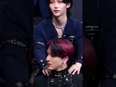 Stray kids interaction with other idols 😎🩵 #straykids #skz #straykidsreaction