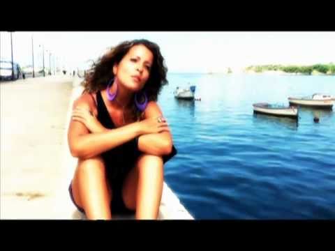 Yairis & G.No SOÑAR (iPHONE 4 VIDEO)