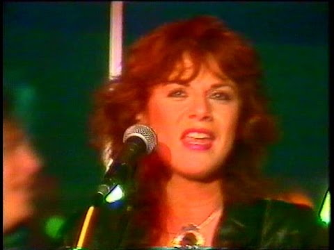 Lisa Nemzo - Hard For a Girl Like Me