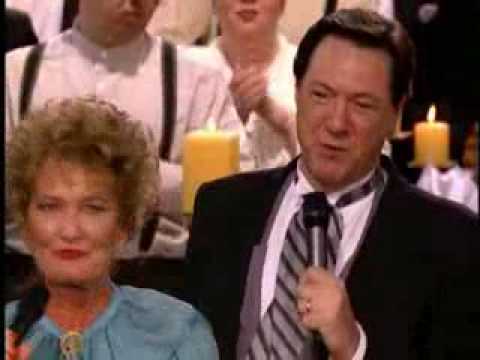 Gaither Homecoming - We Shall Rise feat. Squire Parsons & Amy Lambert