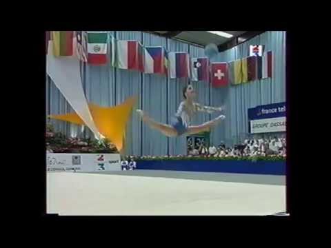 Teodora ALEXANDROVA (BUL) ball - Corbeil 2000