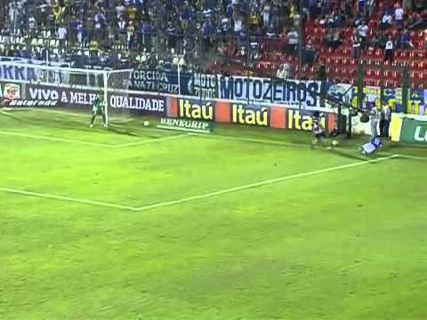 Cruzeiro 0 x 1 Botafogo pela 13ª rodada do Brasileirão 2011 - Melhores momentos