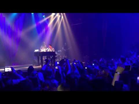Charlie Puth - See You Again (live @ Melkweg, Amsterdam)