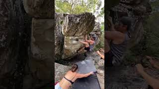 Video thumbnail of Chupa Rangers, V4. Cocalzinho de Goiás