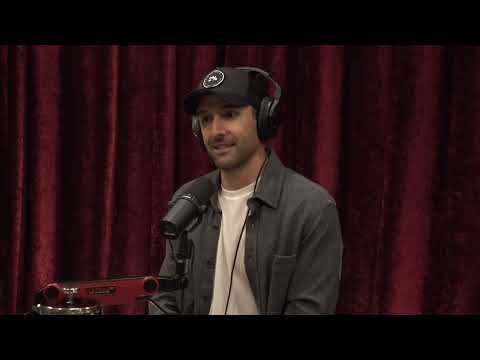Joe Rogan Experience #2039 - Michael Easter