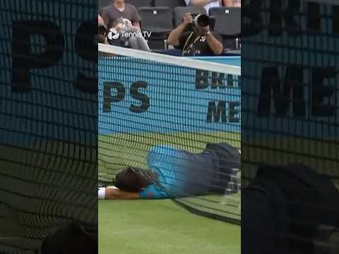 He Went UNDER The Net 🤣