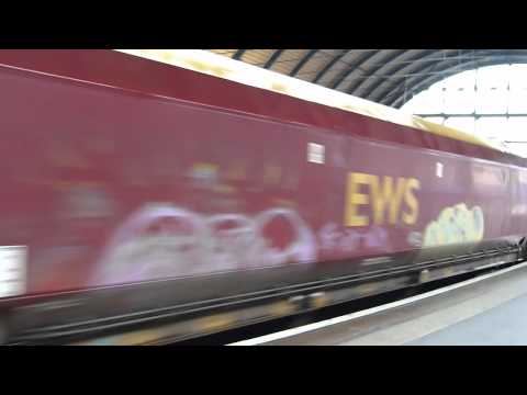 EWS Class 66158 Passing Newcastle Central Station Coals NorthBound