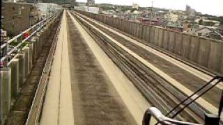 preview picture of video 'Yutorito Line (Guideway bus system in Nagoya city, Japan)'