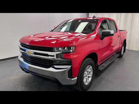 2019 Chevrolet Silverado 1500 Crew Cab Short Box 4-Wheel Drive LT in Red for sale at Davis GMC Buick Lethbridge in Lethbridge, AB