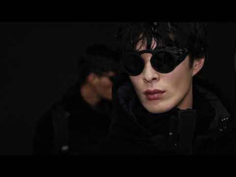 Giorgio Armani - 2020 Fall/Winter Menswear Fashion Show Backstage