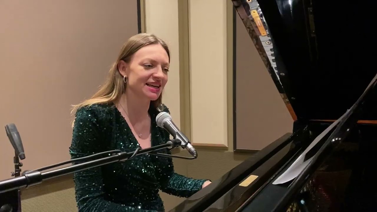 Promotional video thumbnail 5 for Karina Jazz Trio