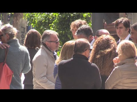Family and film personalities bid farewell to actor Federico Luppi in Buenos Aires.
