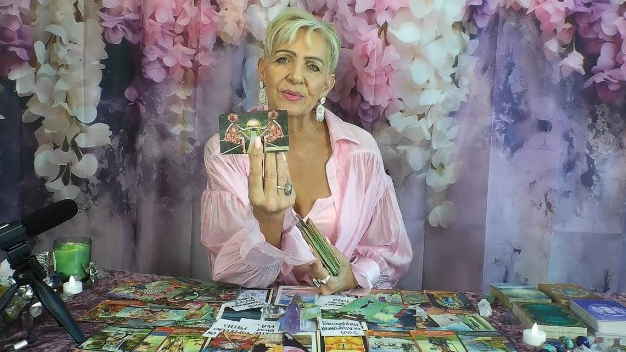 LIBRA SEPTEMBER 2025 You Finally See through the Manipulation & Decide to Choose Yourself instead!