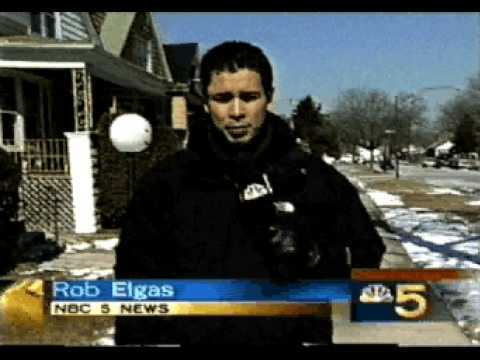 DERRICK MOSLEY HELPS A FAMILY FIND MISSING TEEN