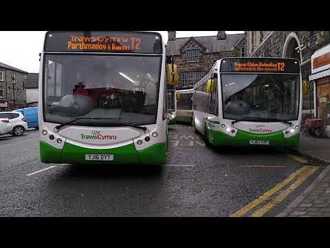 4 TrawsCymru Optare MetroCity's leaving Dolgellau (and an arse telling me to get a life)