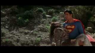 Superman Tribute: Christopher Reeve - Five For Fighting - Superman (It&#39;s Not Easy)