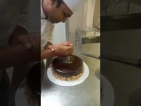 #viralvideobirthday #cake #lettering  #birthdaycake