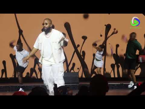 Cassper Nyovest Performing &lsquo;Skuta Baba&rsquo; At The Mahindra Fusion Fest 2025