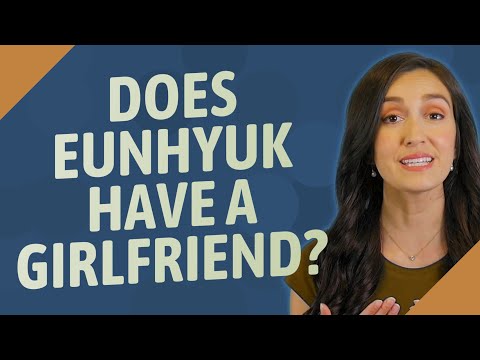 Does eunhyuk have a girlfriend?