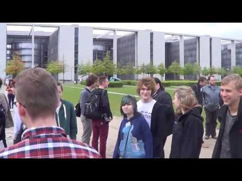 Nackte Tatsachen - Berliner Youtubetreffen