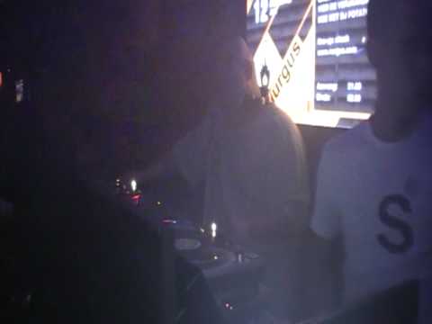 The Early Bastards : Dj Potato V.s Dj Mol Featering Mc EL Niño dé Noche