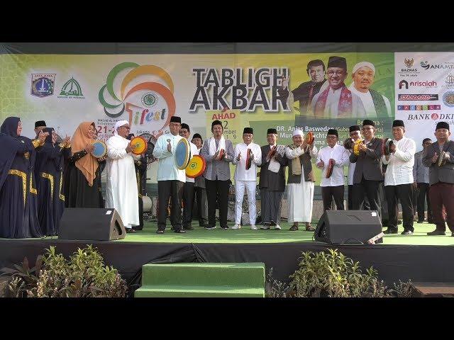 Gubernur DKI Jakarta Anies Baswedan Buka Jakarta Islamic Festival 2019