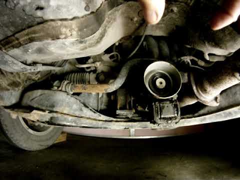 How to replace a transfer case output shaft seal Toyota Rav4 AWD