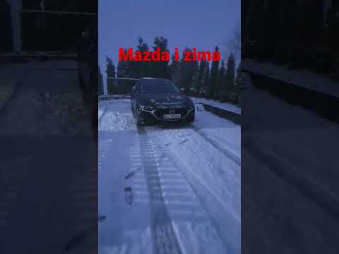 Mazda 3 i opony zimowe Yokohama na śniegu #shorts #mazda #yokohama #winter #testopon
