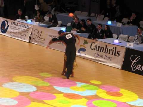 Pavel Pasechnik - Marta Arndt, Cambrils 2013, WDSF GrandSlam latin, 3. round - samba