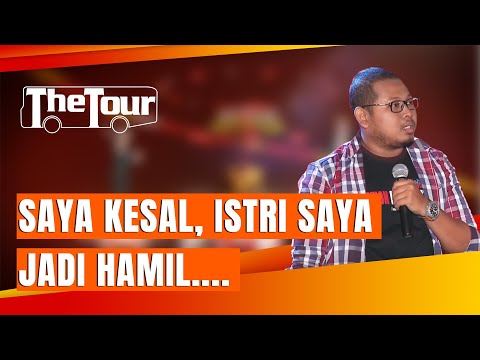 Stand Up Comedy Pulung: Selama Tidur di Hotel, Tidak Pernah Ada Guling - THE TOUR