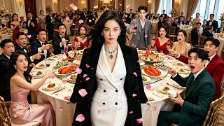 婆婆壽宴摔碎我35萬珍藏手鐲，全家逼我忍氣吞聲，我當場凍結所有關聯帳戶並起訴大嫂入獄，看人財兩空的丈夫跪地求饒，我直接甩出離婚證！#短劇 #drama #逆袭 #打臉