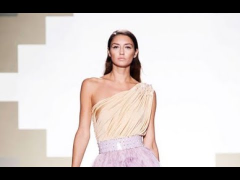 MILA SCHON Spring 2013 Milan - Fashion Channel