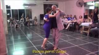 Video thumbnail for ANA MIGUEL y OSCAR CASAS bailando la milonga ORILLERA en FLOREAL MILONGA
