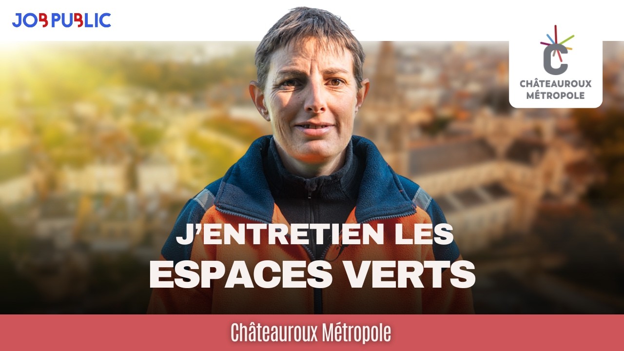 Nathalie Bergeat-Agent de service paysage et bio diversité au sein de l'équipe des sols sportifs