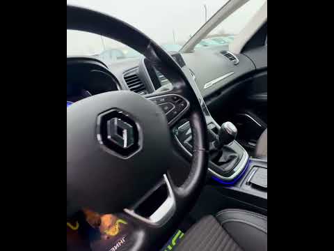 фото renault grand scenic iv 0
