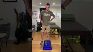 Single leg frontal plane hip shift