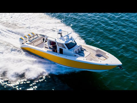 2023 Yellow 41CS Center Console by Sōlace Boats! 🔥