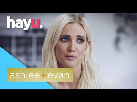 Ashlee Gets Tearful Over SNL Incident | Ashlee + Evan