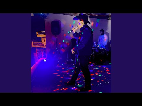 Querida Sarita Bailaras Conmigo (En Vivo)