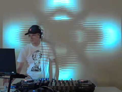 Seldon @ RTS.FM 02.06.2012 - visual art by Thief