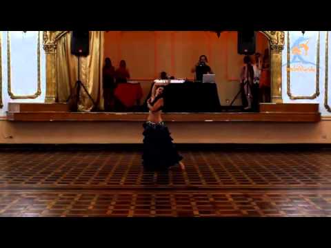 Baila Mundo - Uiara Naia (Mara Santos Academia:Festa de fim de ano 2014)